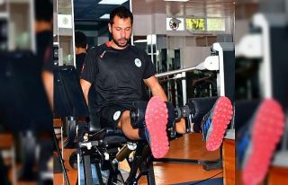 Konyaspor’da Serkan Kırıntılı affedildi