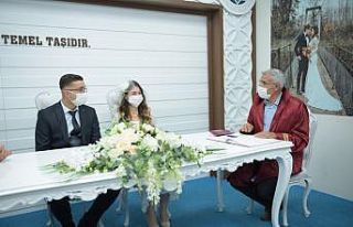 Korona, Battalgazi’de aşıkları durduramadı