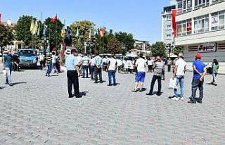 “Korona virüs” farkındalık tişörtleri yoğun...
