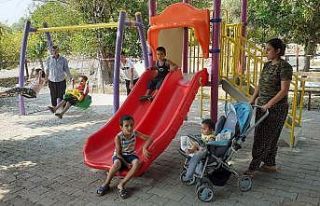 Kozan Belediyesinden Karabuza Mahallesi’ne çocuk...