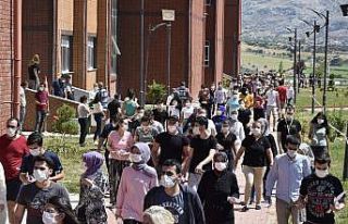 KPSS’ye geç kalınca sınav ücretini geri istedi