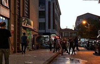 Küfür yüzünden tekmeli tokatlı kavga