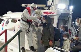 Kuşadası Körfezi’nde Yunanistan’ın geri ittiği...