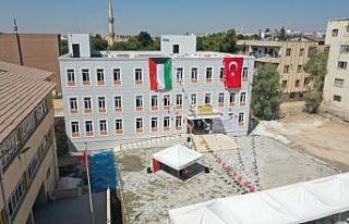 Kuveytli hayırseverlerden Suriye sınırına okul