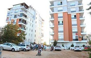 Lüks apartman yaptılar ama adres veremiyorlar