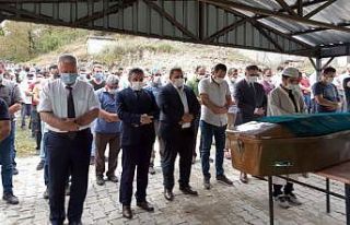 Maden ocağında kalp krizinden ölen işçi toprağa...