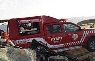 Malatya’da pikap refüje çarptı: 1 ölü