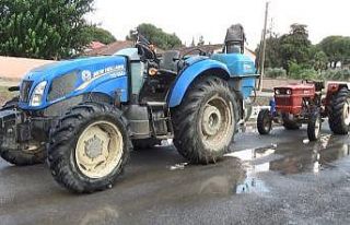 Manisa’da çalınan 2 traktörü jandarma 1 haftada...