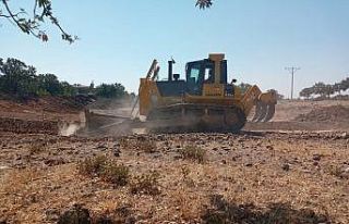 Manisa’da göletlere bakım çalışmaları devam...