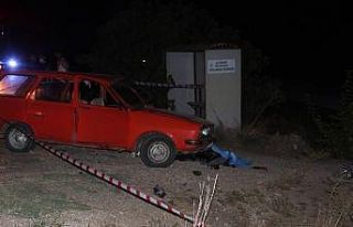 Manisa’da otomobil ile motosiklet çarpıştı:...