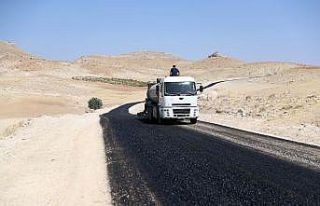 Mardin Büyükşehir Belediyesi kırsal yollarda çalışma...