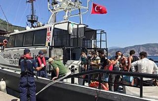 Marmaris açıklarında 35 düzensiz göçmen yakalandı