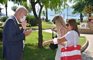 Marmaris Kaymakamı Ertuğ Şevket Aksoy maske denetimi...