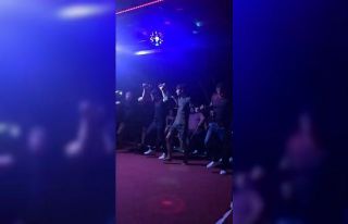 Maske ve sosyal mesafesiz tekne turunda dikkat çeken...