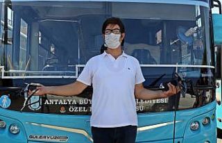Maskesiz yolcuyu içeriye almayan şoför: “Kene...