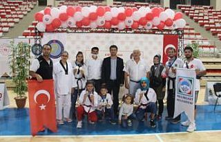 Melikgazi Belediyespor Türkiye Şampiyonu oldu