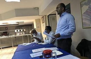 Memurlardan Bakırköy Belediyesi’nde eylem