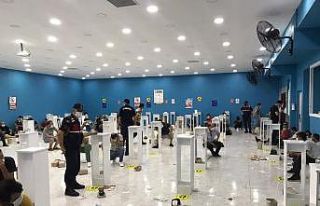 Mersin’de "sosyal mesafeli kumara" baskın