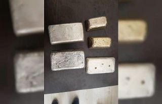 Metali altın diye satmak isteyen dolandırıcı Denizli’de...