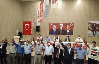 MHP’li Akçay’dan Macron ve CHP’ye tepki