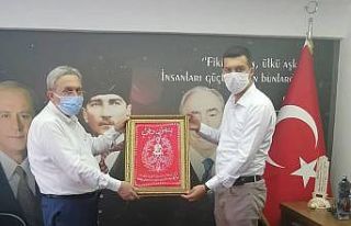 MHP’li Ayhan: “CHP, HDP’den ilik nakli yapmaya...