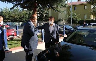 Milletvekili Aydemir’den aziziye övgüsü