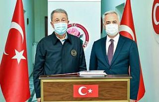 Milli Savunma Bakanı Akar, Isparta’da incelemelerde...