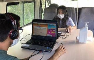 Mobil EBA destek aracı Giresun yollarında