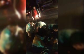 Motosiklet ile ticari taksi çarpıştı: 1 yaralı