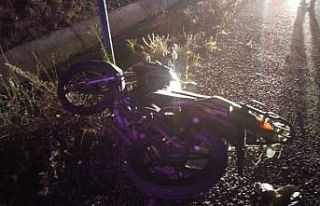 Motosikletten savrulan yaşlı adam hayatını kaybetti
