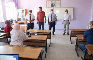Müdür Başyiğit: “Öğretmenlere pandemi kurallarını...