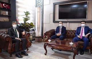 Muş Vali Yardımcılarından Başkan Asya’ya iade-ı...