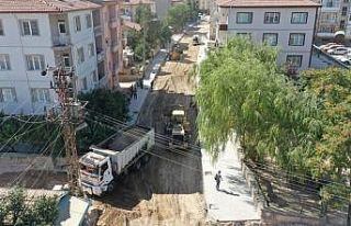 Nar Yolu Sokak’ta sıcak asfalt serimi için son...
