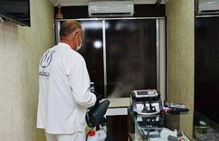 Nazilli’de Uzun Çarşı baştan sona dezenfekte...