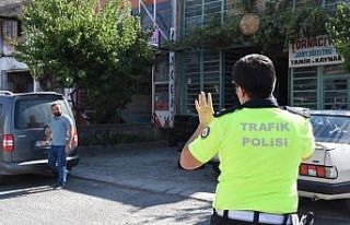 Nevşehir’de maske takmayan 13 kişiye para cezası...