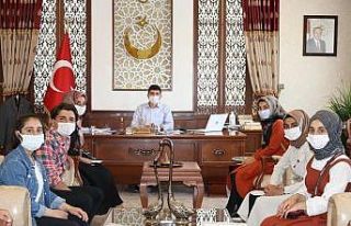 Öğrencilerden Kaymakam Kayabaşı’na ziyaret