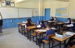 Öğretmenlerden öğrenciler için büyük fedakarlık