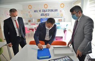 Oktay Yılmaz’dan gençlere ziyaret