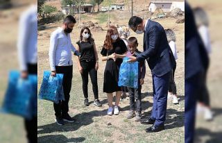 Okul müdüründen anlamlı kampanya