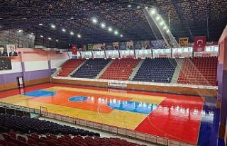 Ordu’nun en büyük spor salonu yenilendi