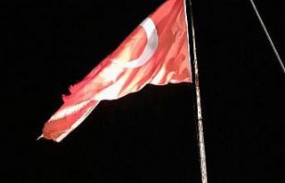 Osmancık kalesinde dalgalanan bayrak ilgi bekliyor