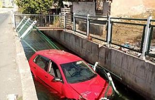Otomobil sulama kanalına uçtu: 1 yaralı