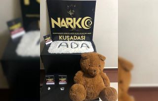 Oyuncak ayının içinden 1 kilo uyuşturucu çıktı