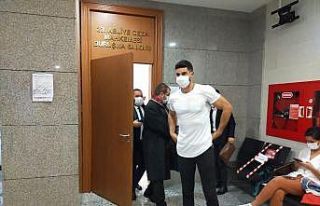 Oyuncu Berk Oktay’ın "Uygunsuz görüntü"...