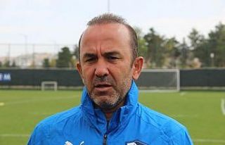 Özdilek: "Kadromuza 2-3 oyuncu daha katacağız"