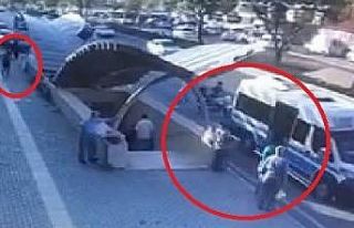 (Özel) Biri nöbet tuttu, diğeri motoru çaldı