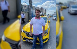 (Özel) İstanbul’da taksiciden örnek davranış