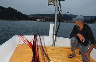 (Özel) Karadenizli balıkçıların palamut yolculuğu