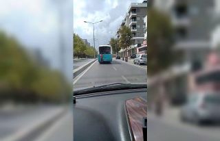 (Özel) Sultanbeyli’de patenli çocuğun tehlikeli...