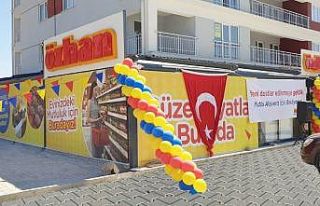 Özhan’dan İrfaniye Mahallesine yeni mağaza